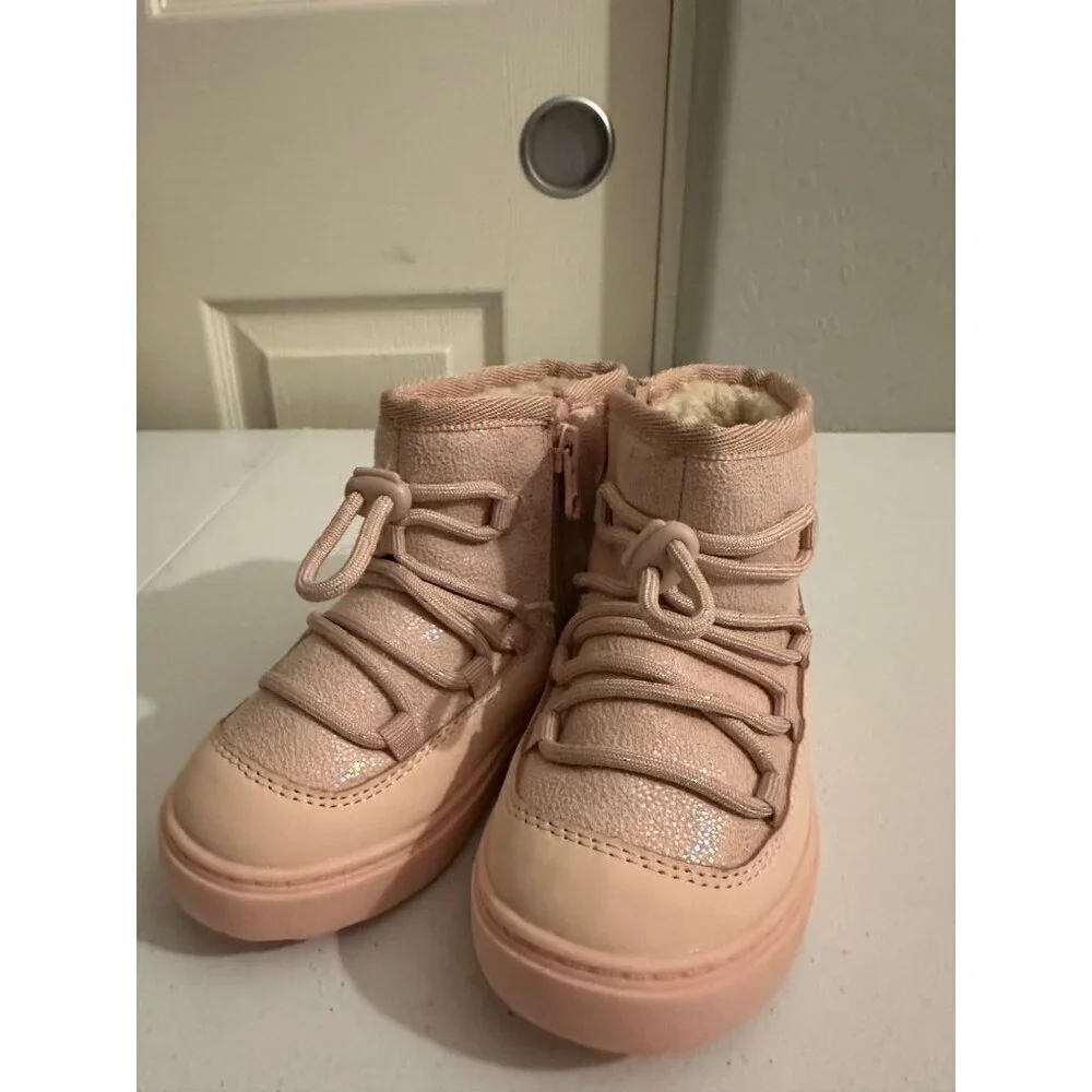 Cat & Jack Toddler Sophia Zipper Bootie’s size 7 NWT
